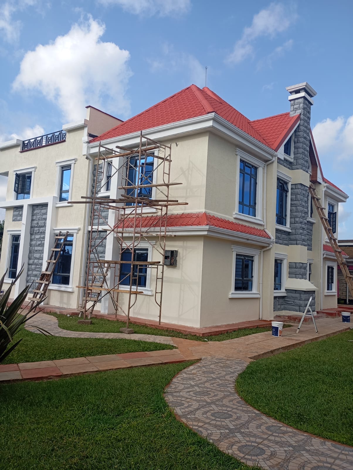 Painting services in Muranga